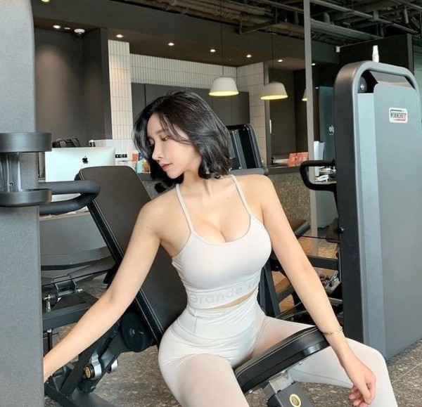 오늘 부터 단발이다 이미지 1